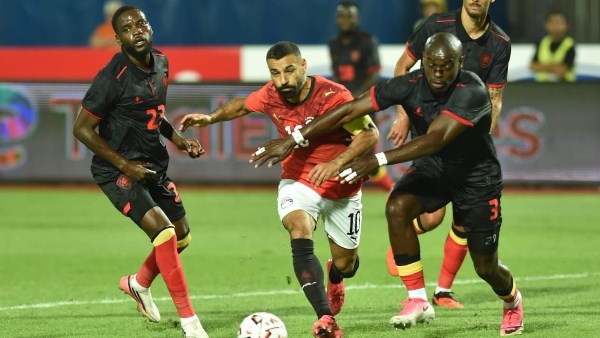 بعد مرور 75 دقيقة.. التعادل السلبي يسيطر  على مباراة مصر وأنجولا