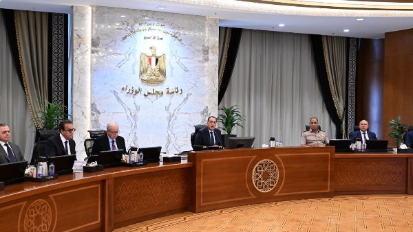 الشهر المقبل.. الحكومة تعلن مفاجأة سارة بعد توجيهات الرئيس السيسي