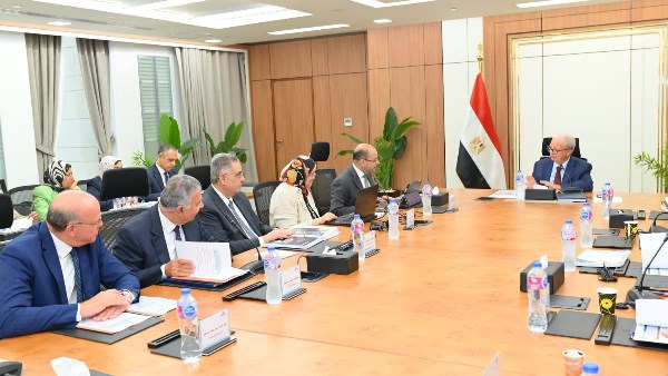 نائب رئيس الوزراء: القابضة للتشييد والتعمير ركيزة استراتيجية لدعم المشروعات التنموية والعمرانية