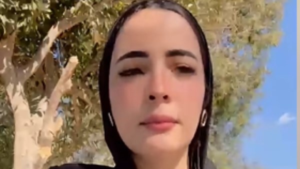 الكشف عن تفاصيل واقعة اتهام سيدة للشرطة بالاستيلاء على أموالها وذهبها وحبس زوجها