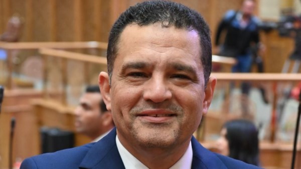 برلماني: رفع الفائدة الأمريكية كان متوقعا.. وقد يحرك الدولار ويضغط على الذهب