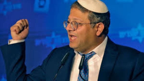 فلسطيني يحرج بن غفير في النقب: أنت وزير تيك توك.. ومواجهة حادة أمام الكاميرات