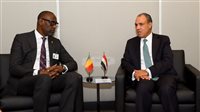 وزير الخارجية يلتقي نظيره المالي لبحث سبل تعزيز العلاقات الثنائية وتطورات الأوضاع في منطقة الساحل