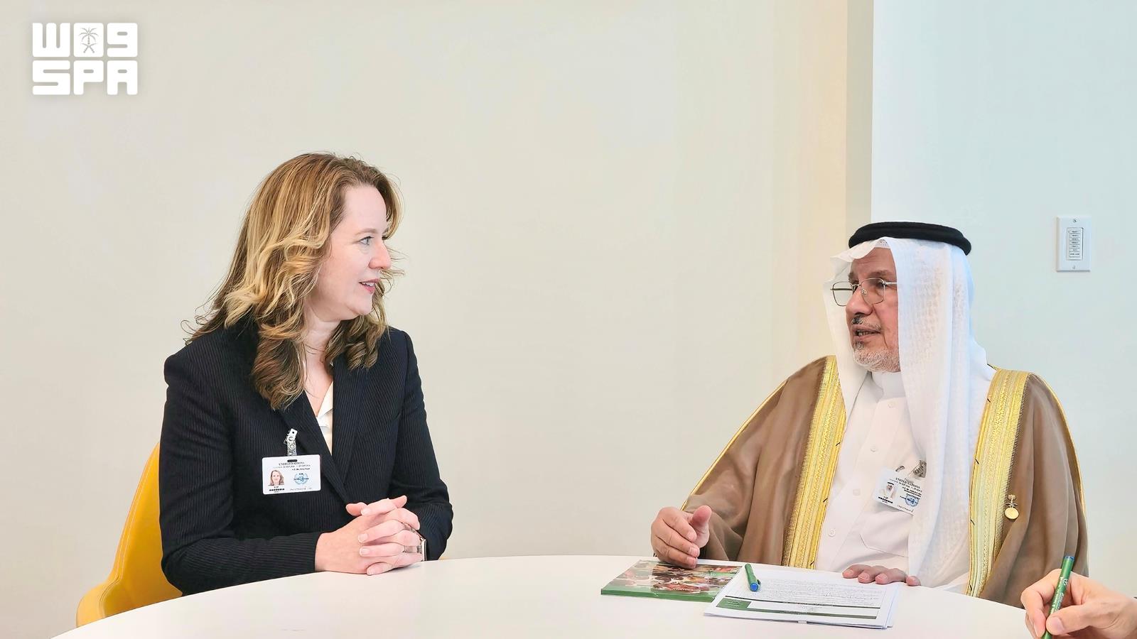 الربيعة يبحث مع مديرة «الهجرة الدولية» تعزيز التعاون الإنساني والإغاثي