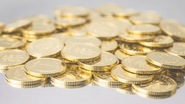 هل يجوز شراء الذهب والفضة عن طريق الإنترنت؟.. الإفتاء توضح
