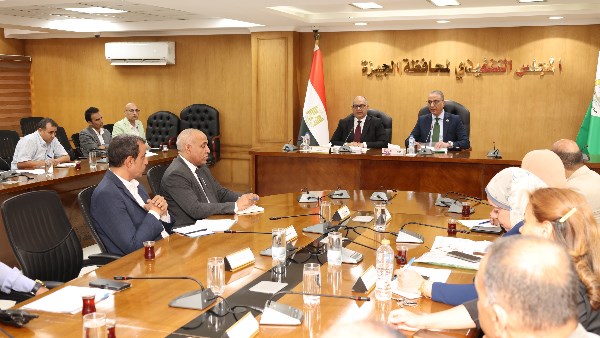 محافظ الجيزة يتابع معدلات تنفيذ الربع الأول من مشروعات الخطة الاستثمارية 2026/2027