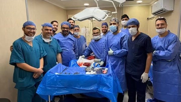 في إنجاز طبي جديد.. مستشفيات جامعة بني سويف تنجح في استئصال ورم معقد بالقولون والمثانة وتنقذ حياة مريض