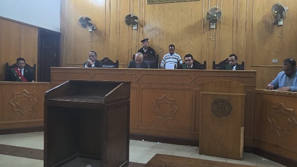 بسبب خلافات عائلية.. المؤبد لـ4 أشقاء أنهوا حياة شخص وإصابة شقيقه بقنا
