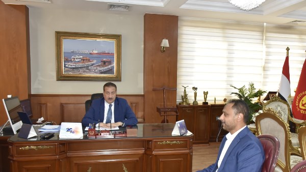 لبحث عدد من الملفات والقضايا محافظ بورسعيد يستقبل النائب أحمد جوهر عضو مجلس الشيوخ