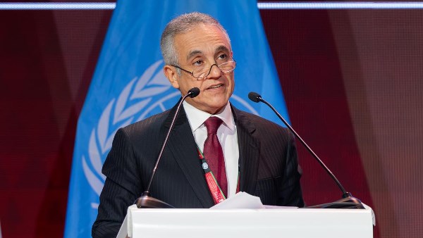 وزير العدل يشارك في أعمال الدورة الـ15 لمؤتمر الأمم المتحدة في أبو ظبي