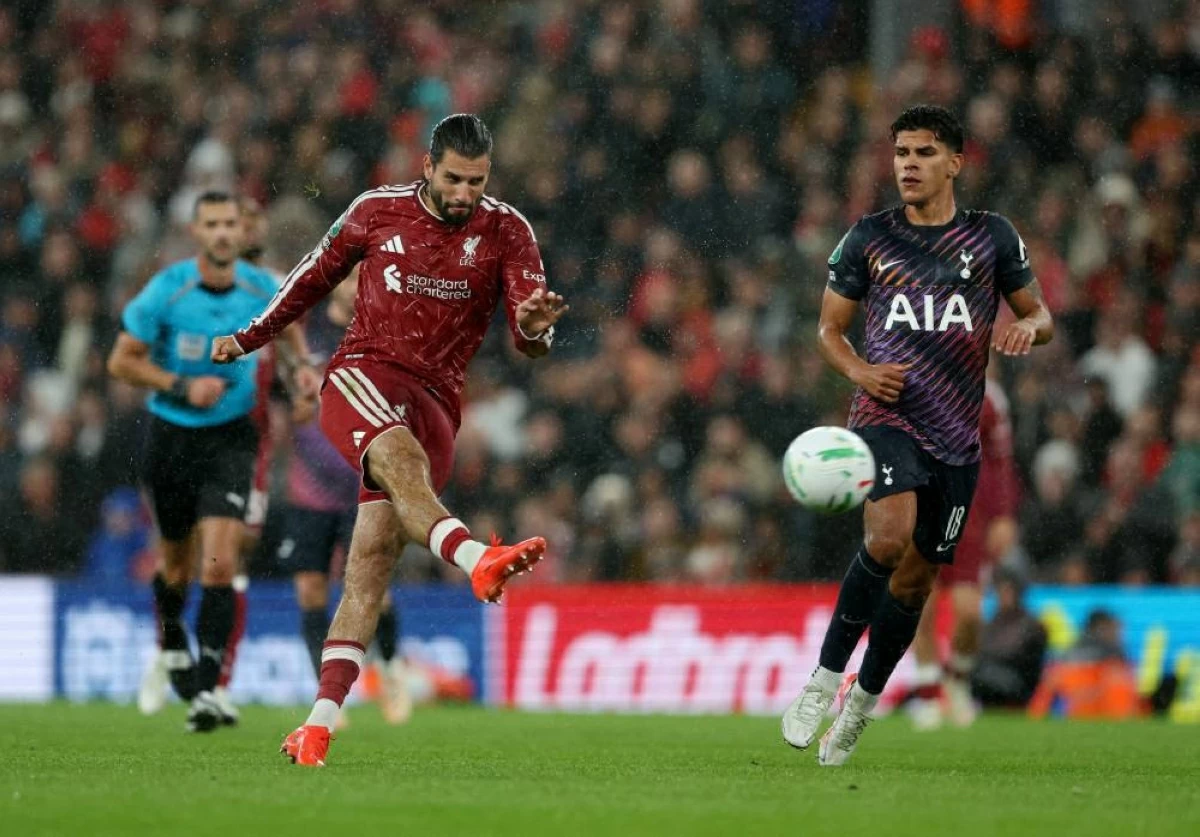 كأس الرابطة.. ليفربول يعمّق أزمة توتنهام..وأرسنال يتأهل بسهولة
