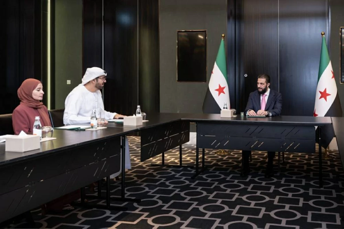 الشرع يطّلع على تجربة الإمارات في صناعة حكومة المستقبل