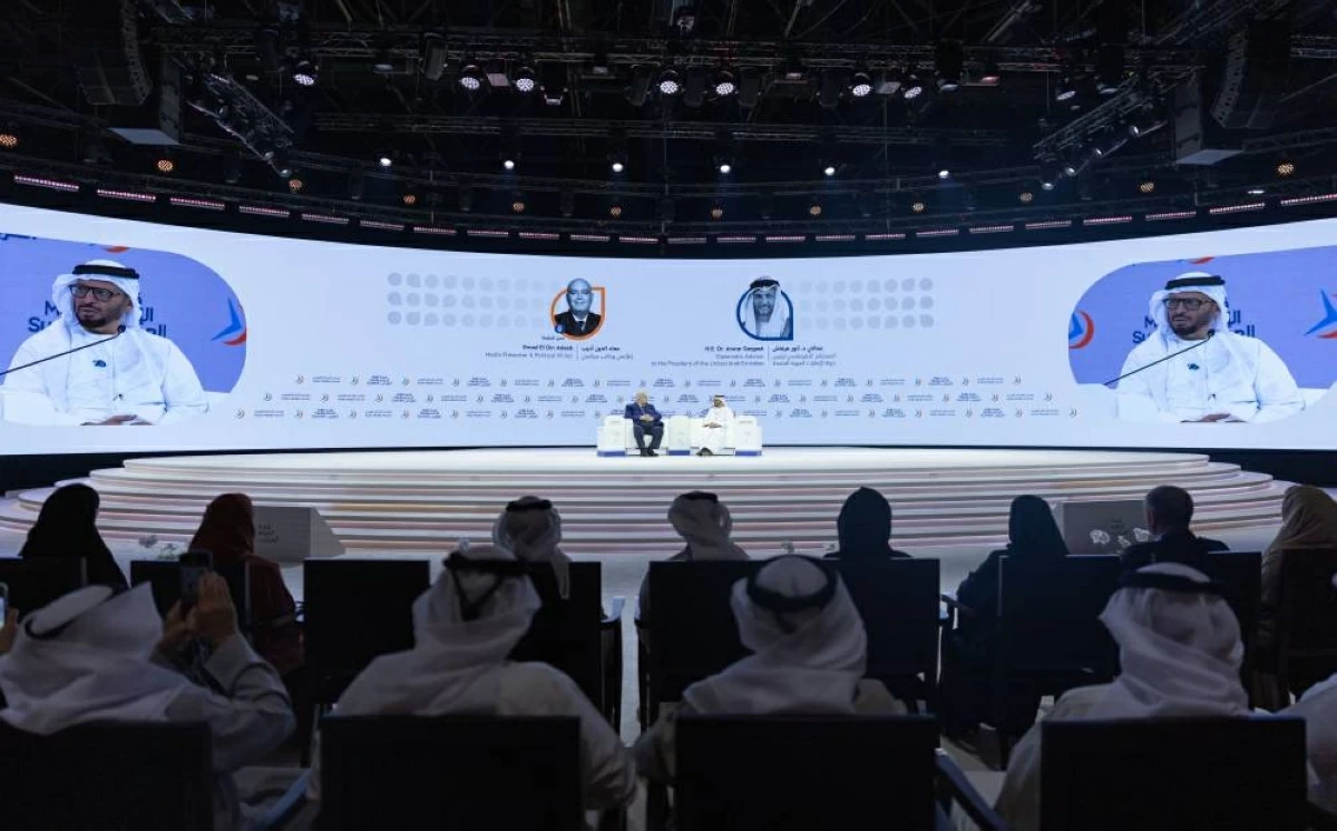 قرقاش: الإمارات تواجه تحولات المنطقة بالحكمة والاستباقية والصلابة