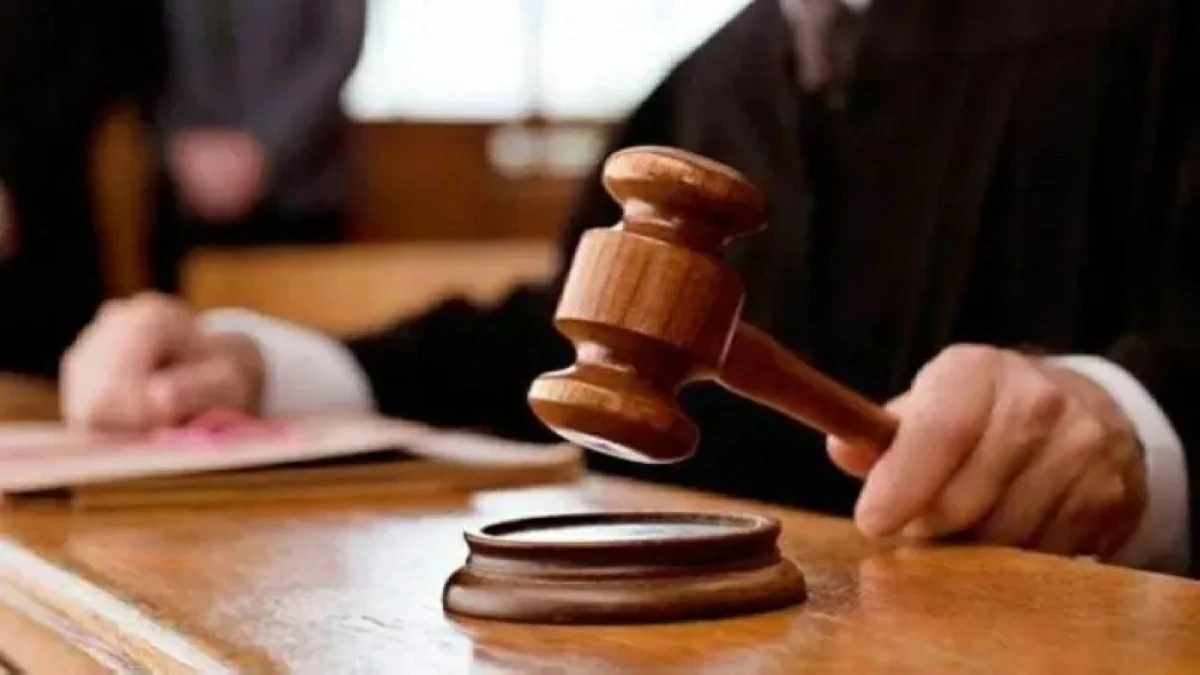المحكمــة تعوض مُقالاً بـ 460 ألـفـاً