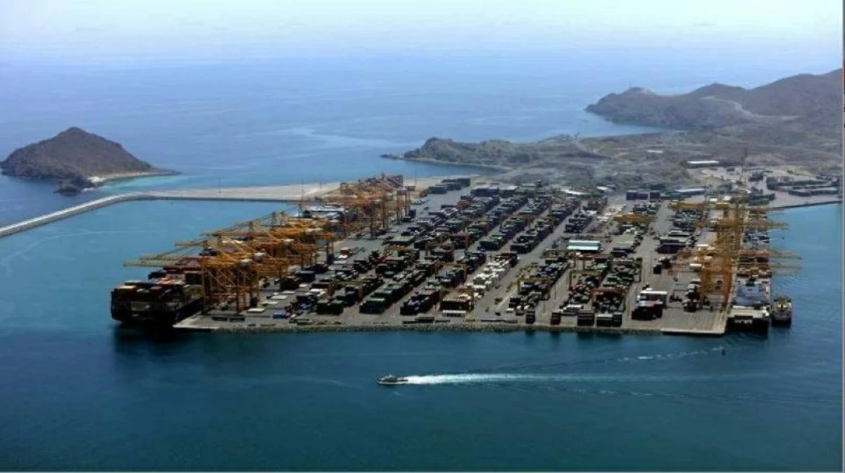 66 % نمواً بقيمة بضائع الممر اللوجستي بين الشارقة وعٌمان