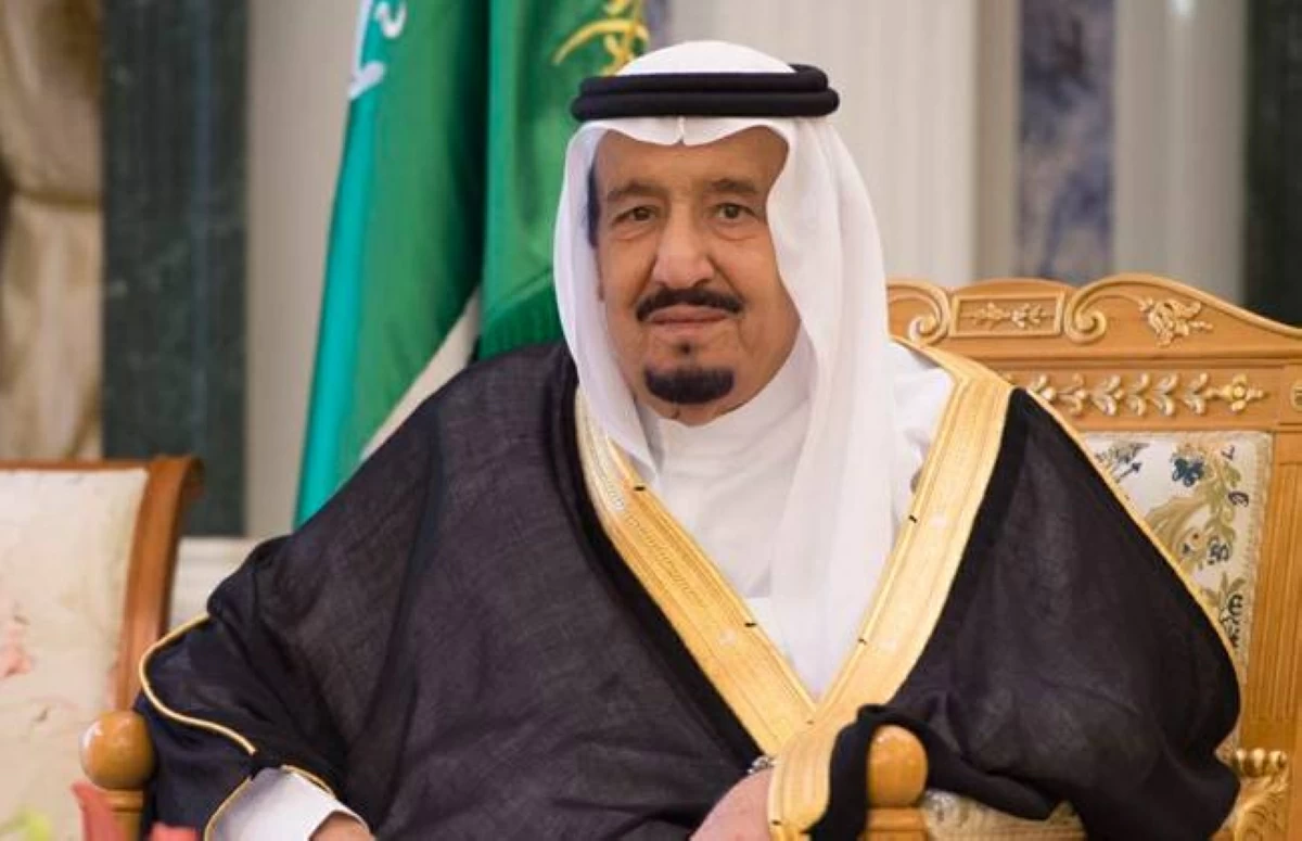 خادم الحرمين يندد بمحاولة الحوثيين استهداف مكة: استفزاز لمشاعر المسلمين