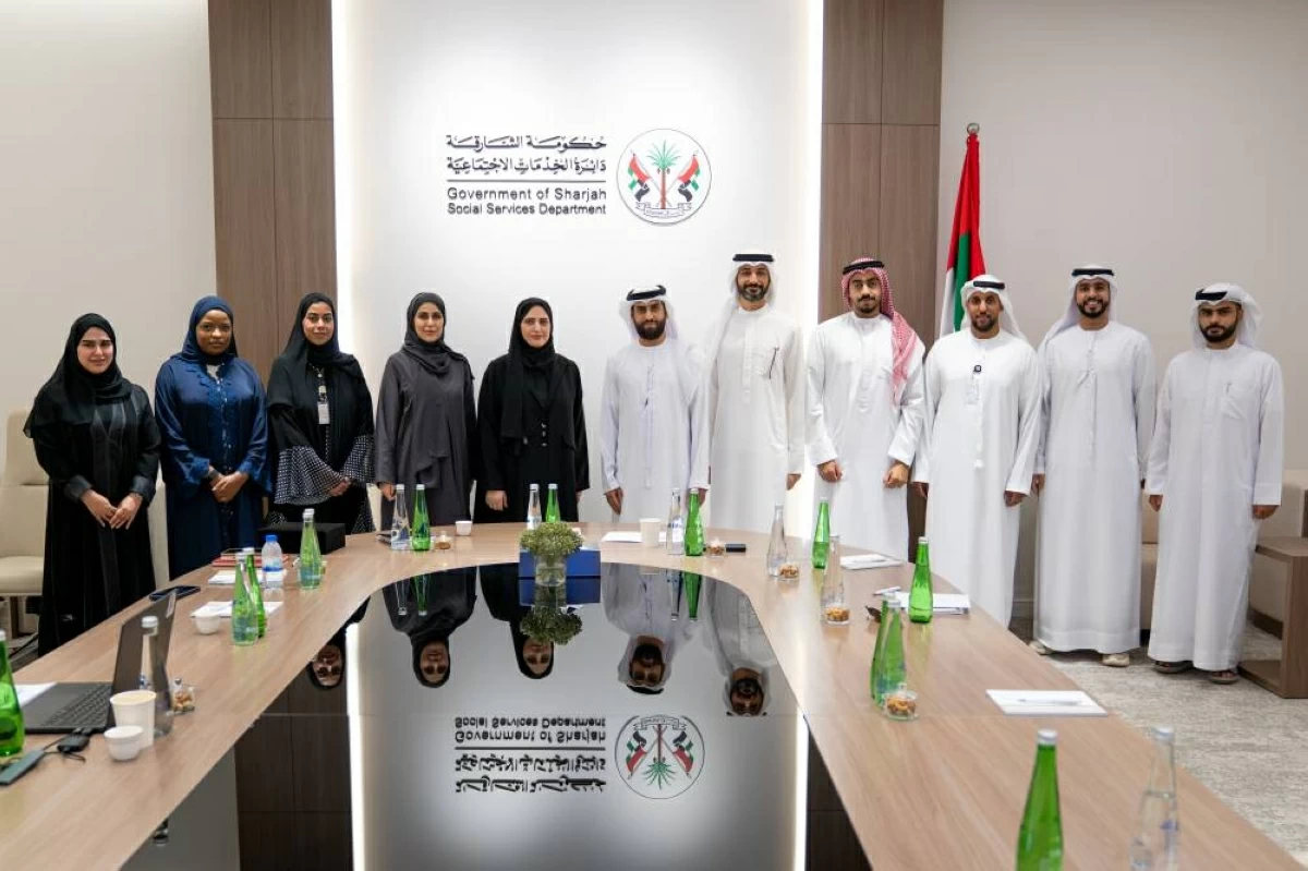 «اجتماعية الشارقة» ومجمع القرآن الكريم يبحثان التعاون