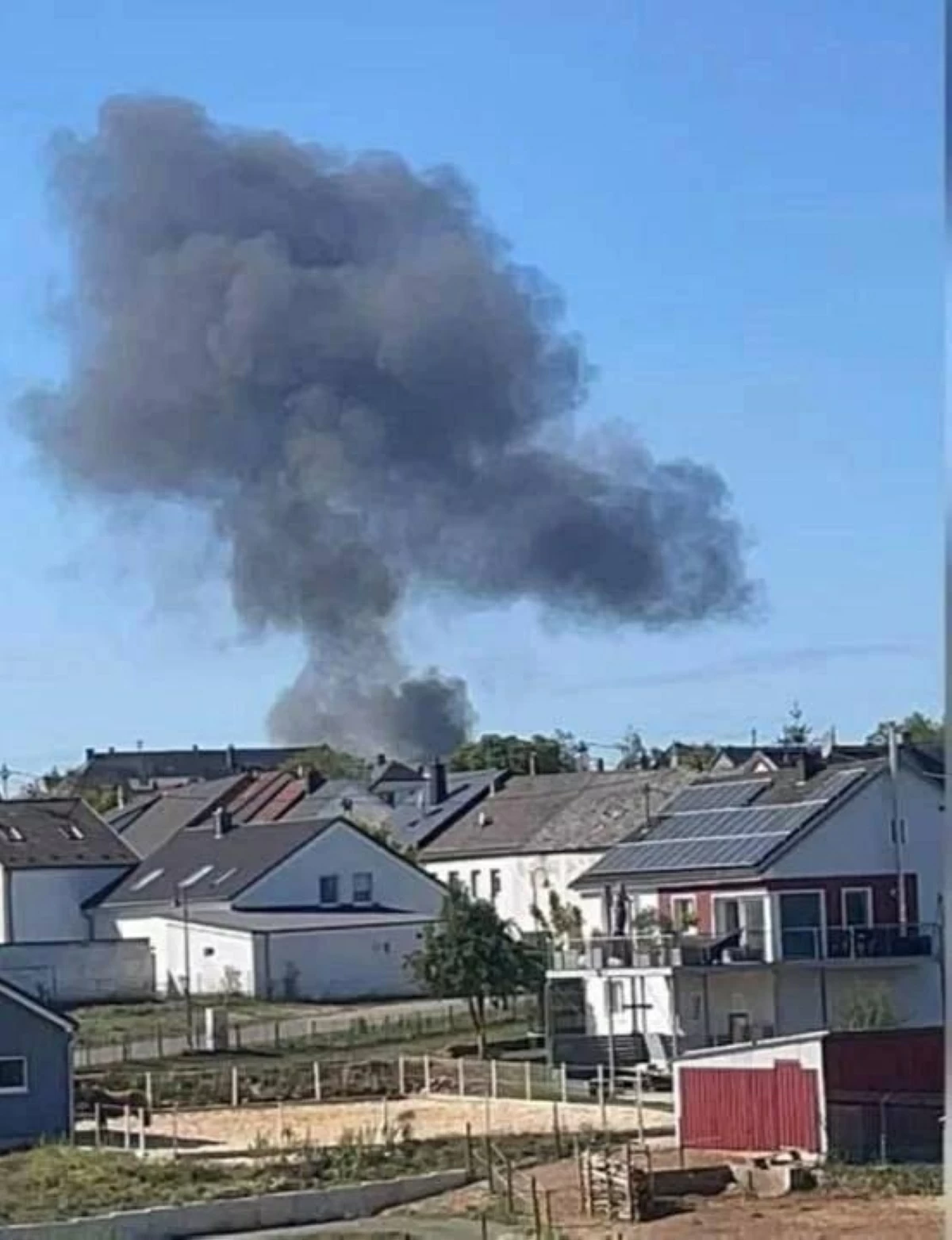 تحطم مقاتلة إف-16 في قاعدة جوية بألمانيا