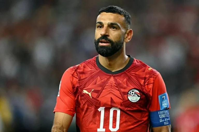 «أبو ليل نورّ»..المنتخب يحتفل بأول ظهور لمحمد صلاح في المعسكر
