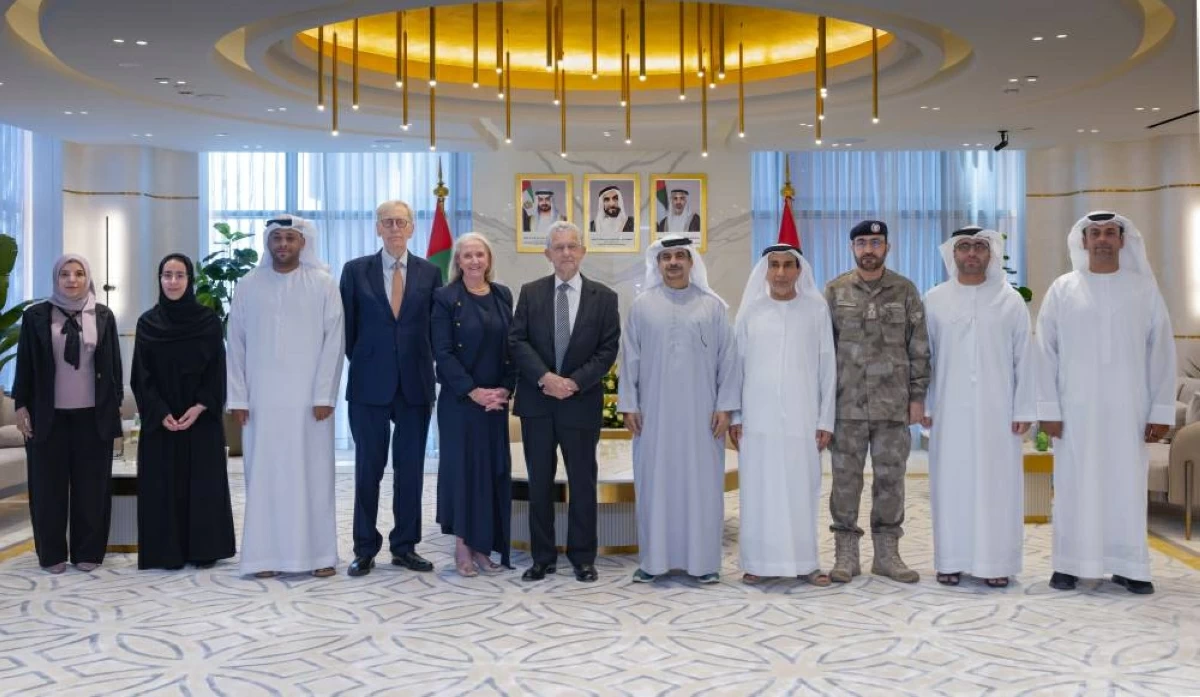 دائرة القضاء ومحاكم أبوظبي العالمي تناقشان التطوير الرقمي
