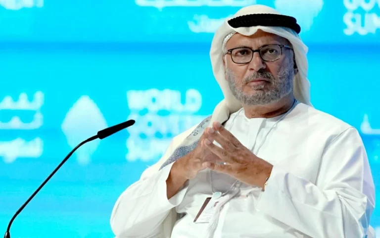 قرقاش: الشرق الأوسط يحتاج إلى سلام دائم لا هدنة مؤقتة