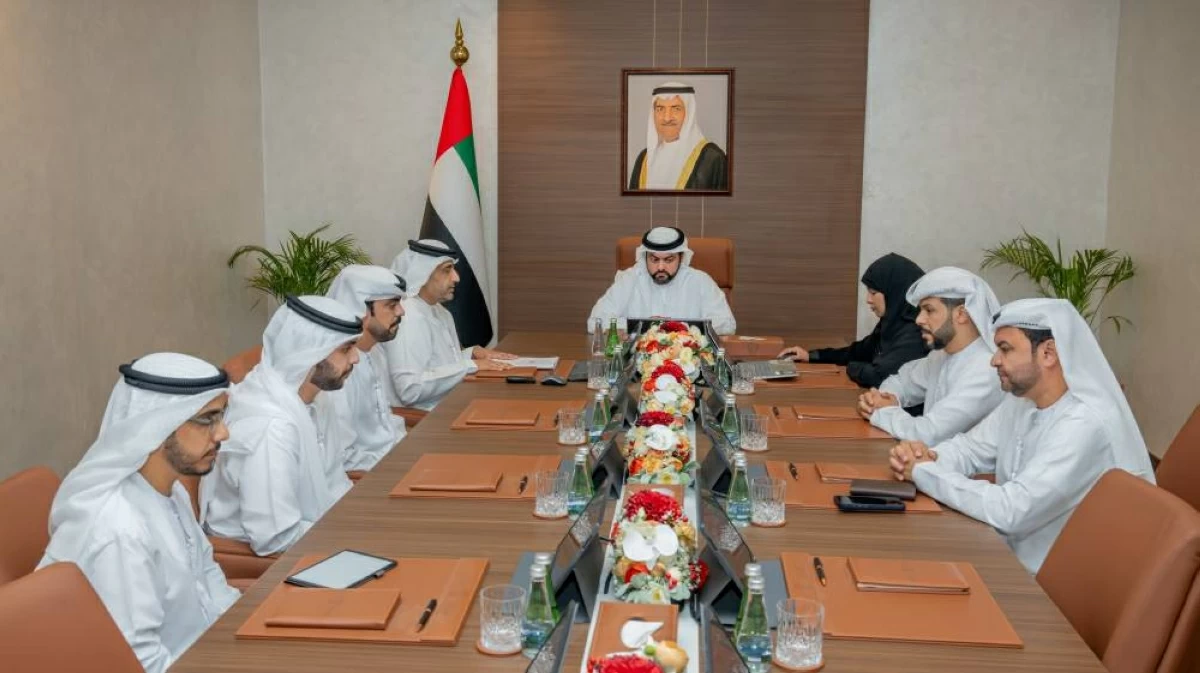 محمد بن حمد يطّلع على نتائج تقييم الأداء الاستراتيجي للجهات الحكومية