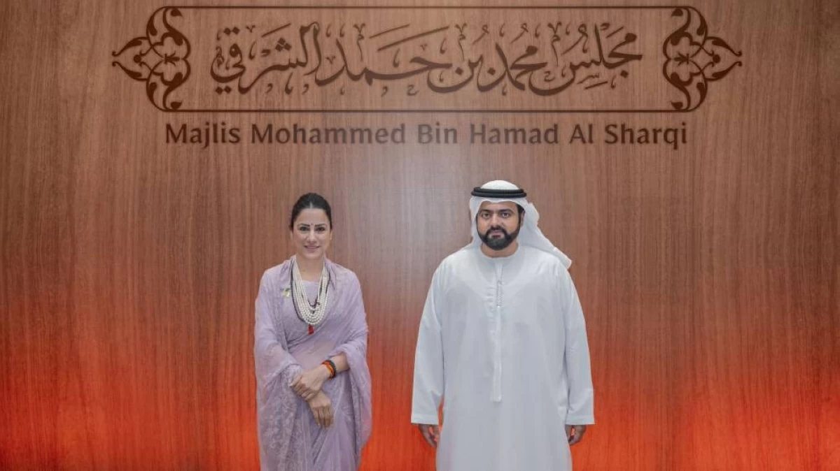 ولي عهد الفجيرة يشهد جلسة حوارية لـ «أفضل معلم في العالم»