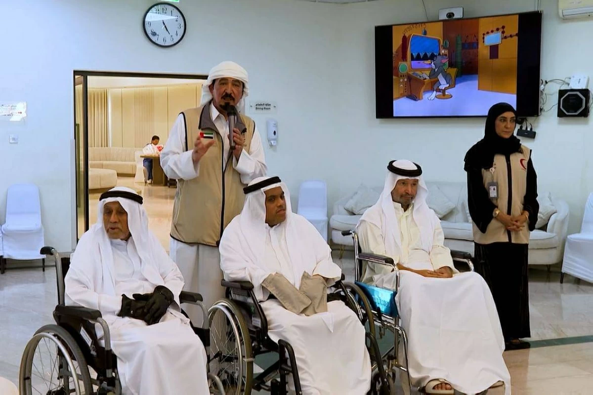 «الهلال» ينظم زيارة تطوعية لدار رعاية المسنين بالشارقة
