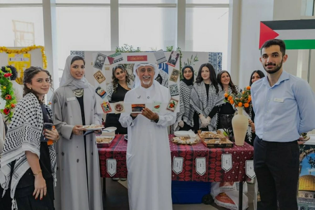 500 طالب بجامعة دبي يستعرضون ثقافات بلدانهم