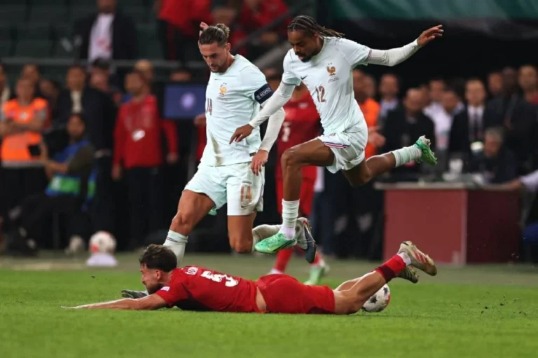 دوري الأمم الأوروبية.. زيدان وفان بومل يفوزان في أول مهمة مع فرنسا وبلجيكا