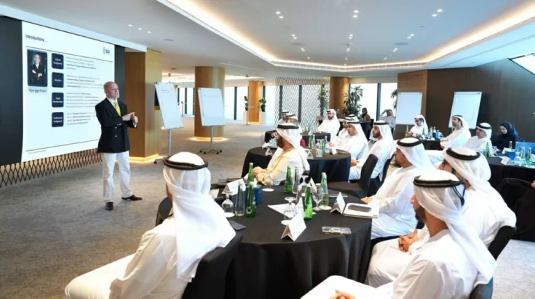 «دبي للشركات العائلية» يطلق برنامجاً لتأهيل أعضاء مجالس الإدارة