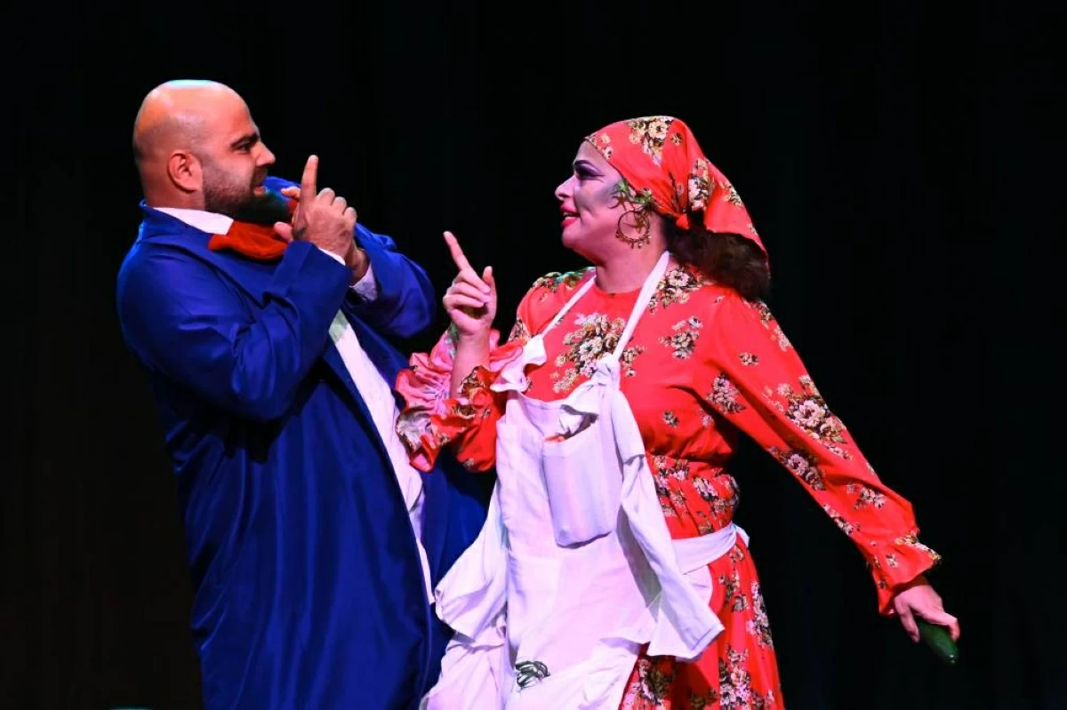 مهرجان كلباء يحلّق بالجمهور بين النصوص العالمية
