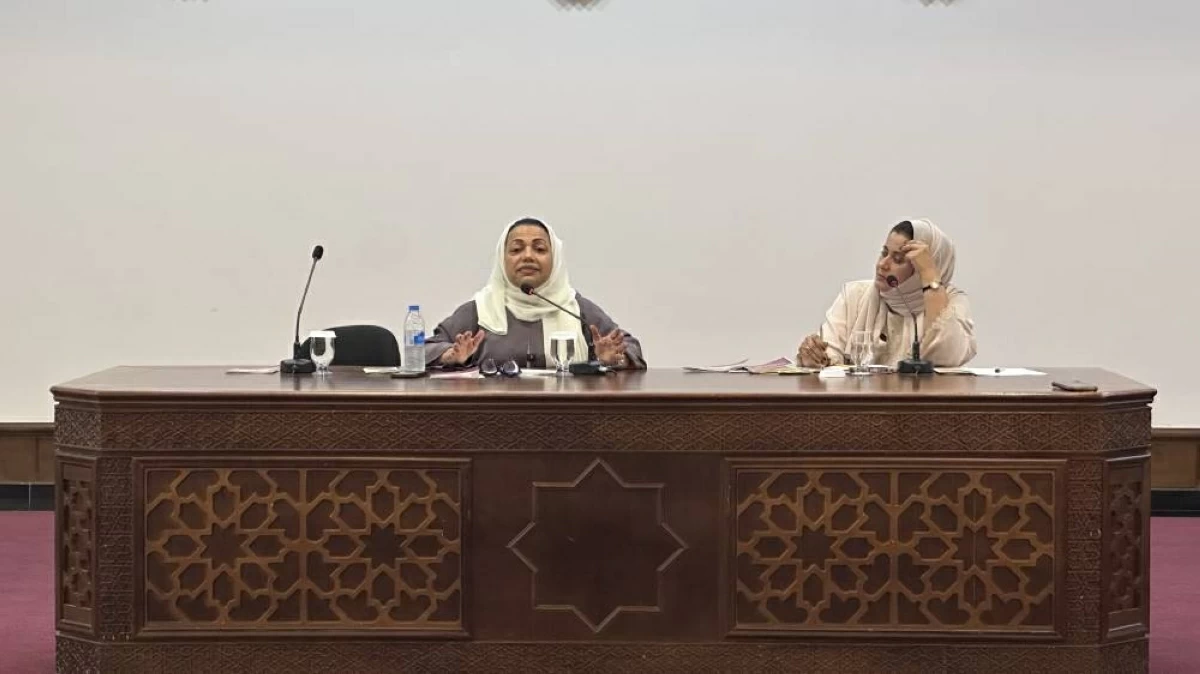 عائشة سلطان: المقال الصحفي الأخ الشقيق للقصة القصيرة