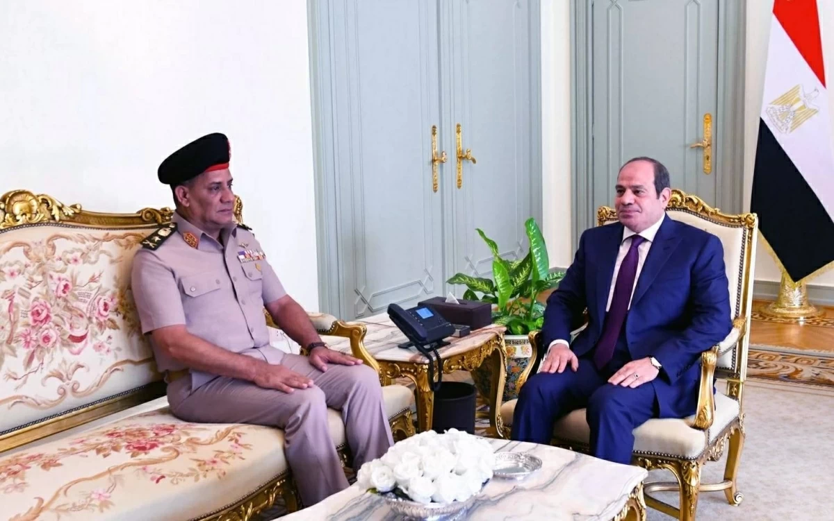 السيسي يفوّض وزير الدفاع المصري في بعض اختصاصاته لمدة عام