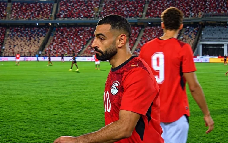 بالتوفيق يا رجالة.. رسالة واتساب من محمد صلاح تكشف ما حدث بعد مباراة أنجولا