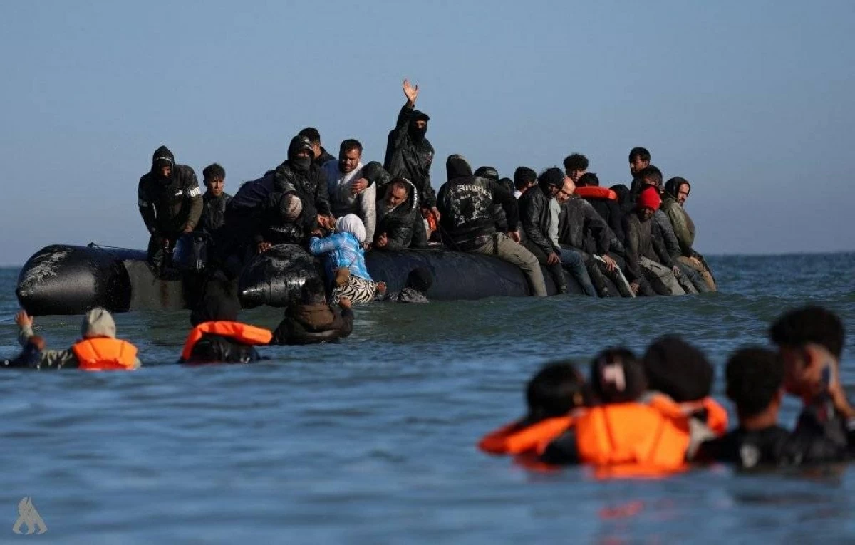 ثلاثة قتلى في حادث لقارب مهاجرين بالمانش