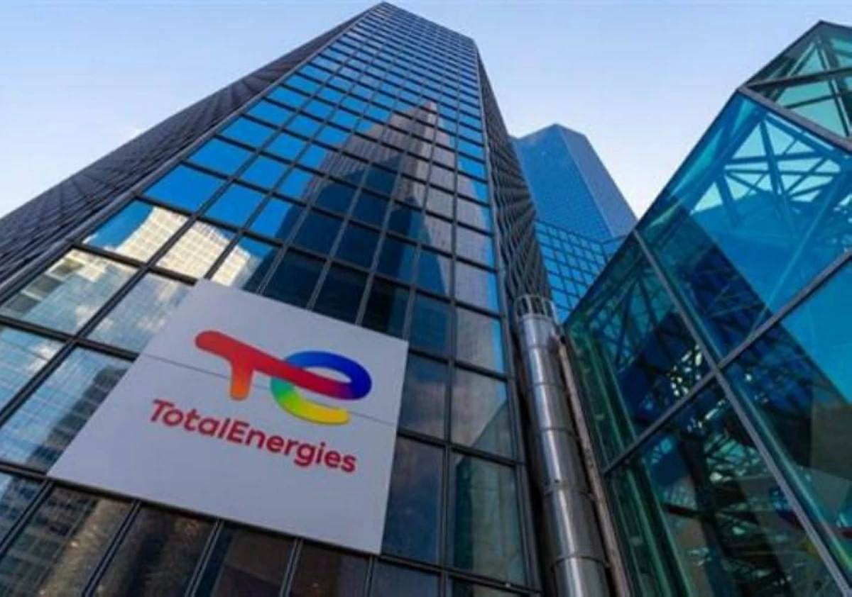 «توتال إنرجيز» تعزز إعادة شراء الأسهم وسط ارتفاع أسعار الطاقة