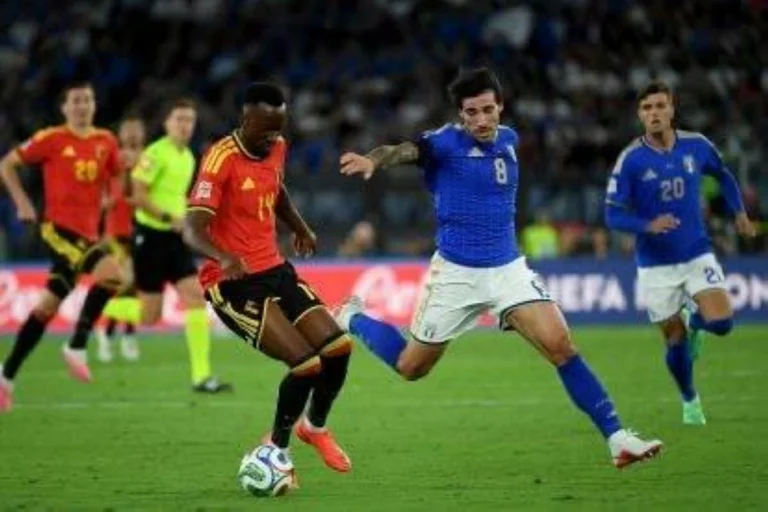 مشاهدة مباراة تركيا وإيطاليا في دوري الأمم الأوروبية..الموعد والقنوات الناقلة