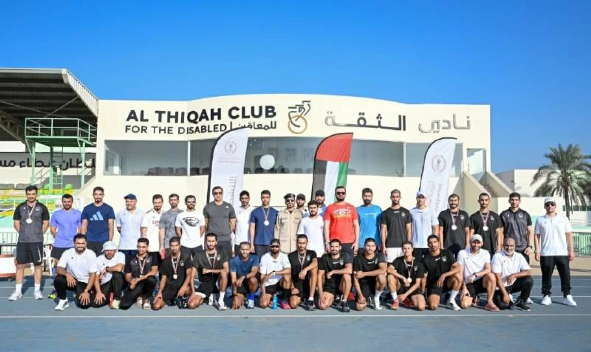 شرطة الشارقة تنظم بطولة ناجحة لألعاب القوى