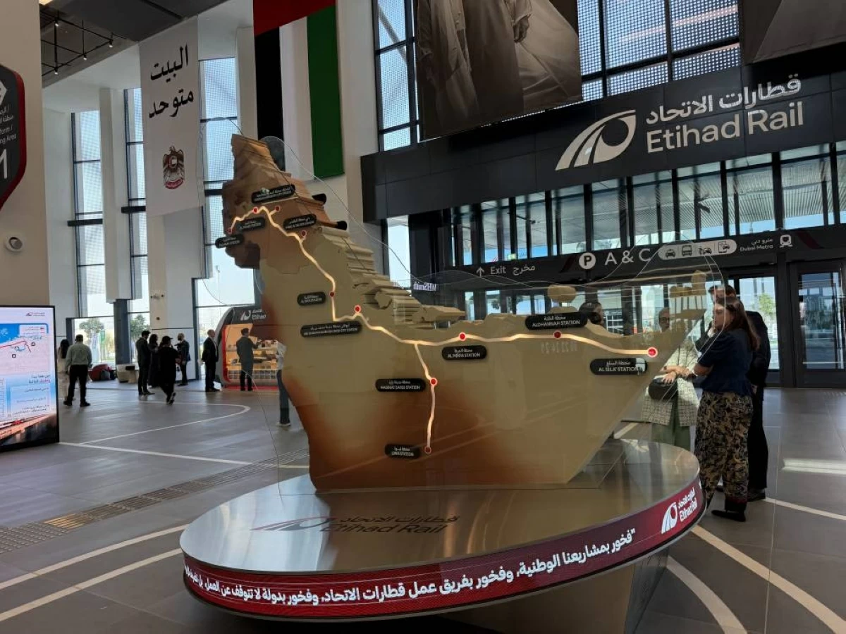 قطارات الاتحاد تبدأ التشغيل التجريبي لقطار الركاب استعداداً للإطلاق الرسمي غداً