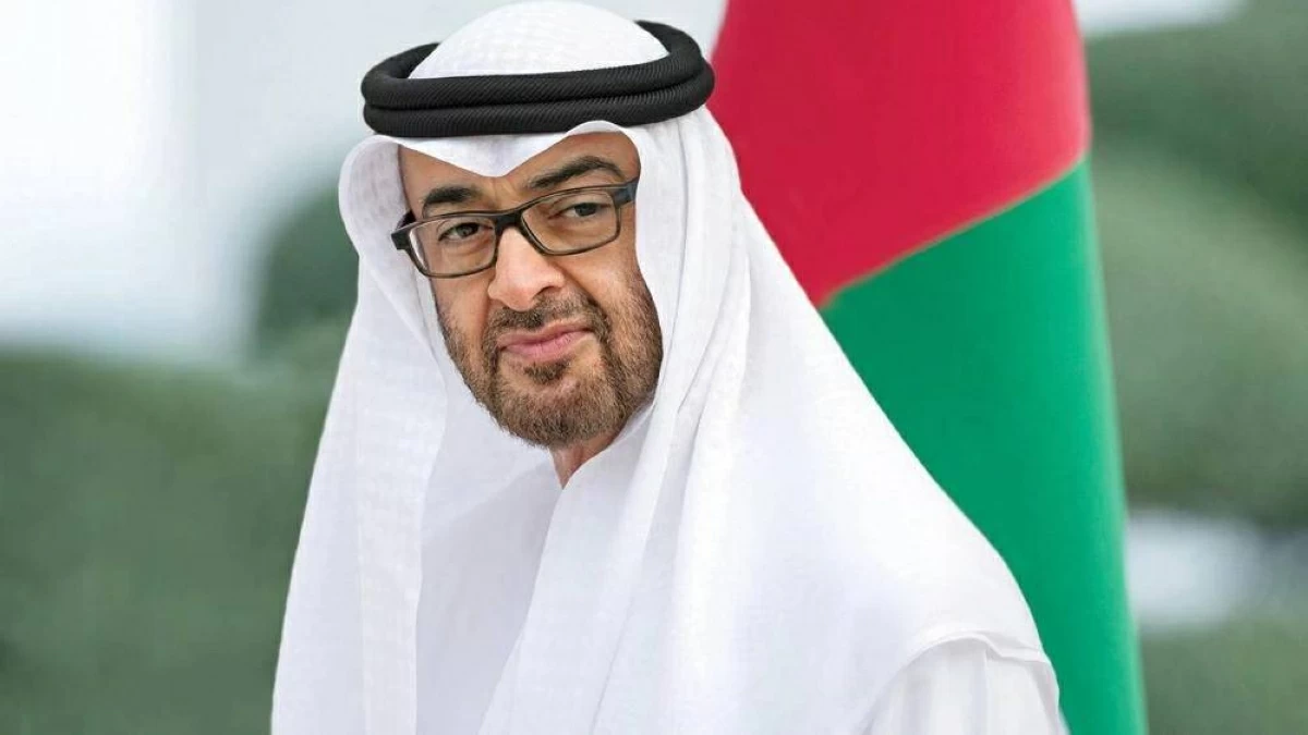 محمد بن زايد يفاجئ  حمدان بن محمد وذياب بن محمد بحضور افتتاح محطة قطار الاتحاد في دبي