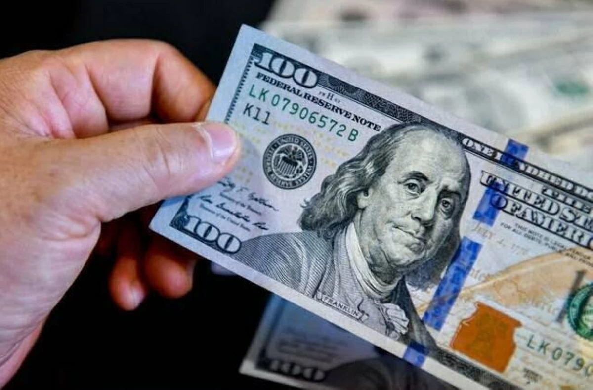 سعر الدولار اليوم في مصر الأربعاء 30 سبتمبر.. هل تجاوز 52 جنيها في البنوك؟