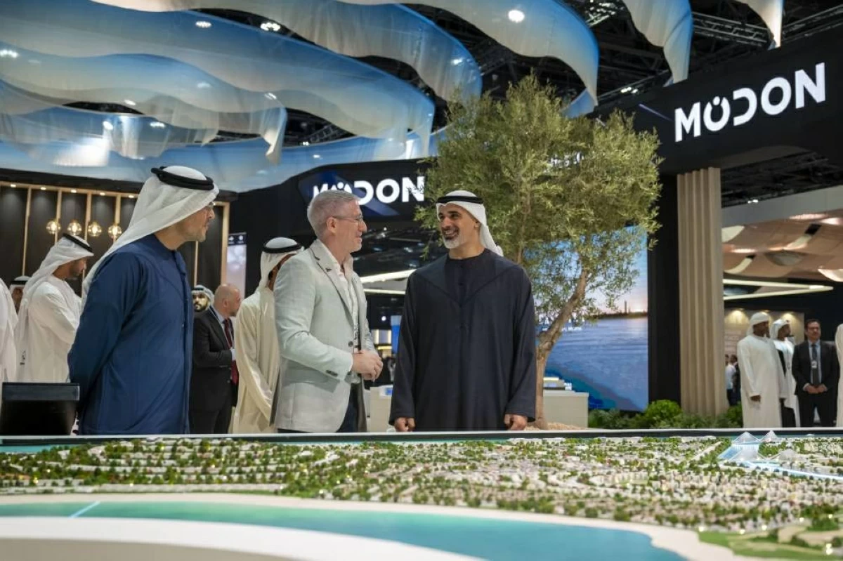 خالد بن محمد بن زايد: الاستثمار في بناء مدن ذكية يدعم التنمية المستدامة