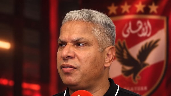 مفيش مشاكل والدنيا تمام.. شوبير يكشف موقف وائل جمعة من انتقادات عموتة داخل الأهلي