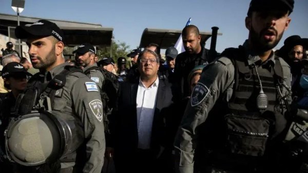 صلاح عبد العاطي: اقتحامات «بن غفير» تستهدف تغيير وضع المُقدسات الفلسطينية | فيديو