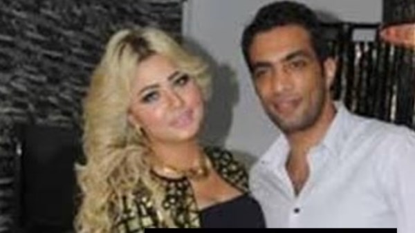شادي محمد ينعى زوجته السابقة: أم أولادي في ذمة الله