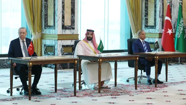 «تحالف مكة».. السعودية وتركيا وباكستان في تحرك جديد لتعزيز أمن المنطقة