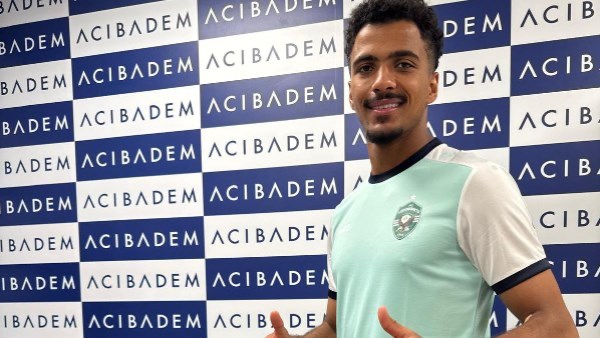 أمير هشام: انقسام في الأهلي على حسام عبدالمجيد