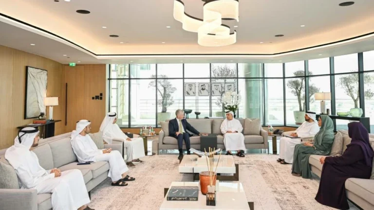 RTA, Dubai Airports discuss transport integration, passenger movement