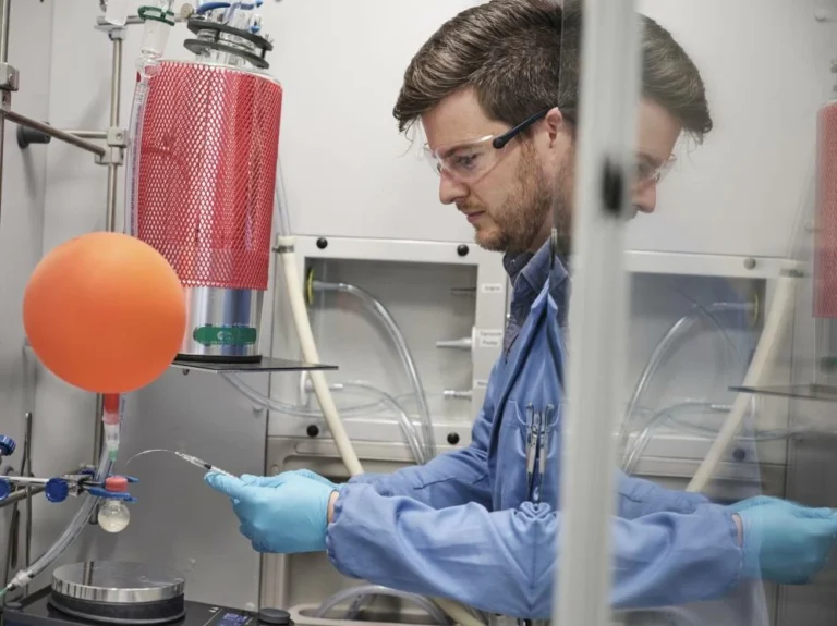 NYU Abu Dhabi researchers uncover promising new antibiotic against drug-resistant bacteria